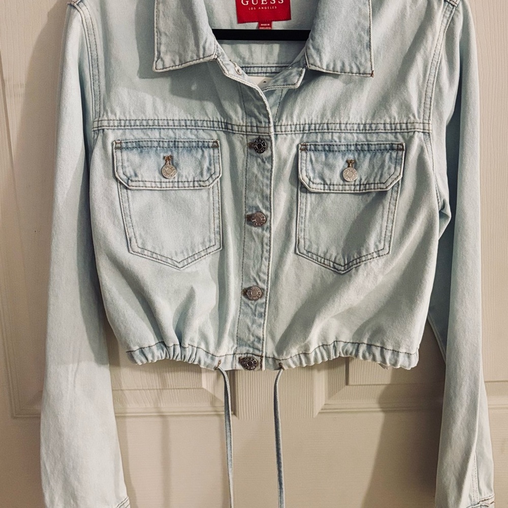NWT GUESS Light Blue Cropped Denim Jacket